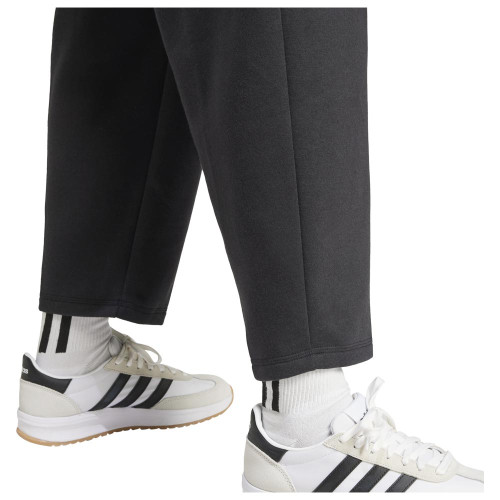 Adidas Γυναικείο παντελόνι φόρμας Essentials Contemporary Logo Fleece Barrel Pants
